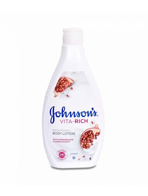 Johnsons Vita-Rich Brightening Body Lotion With Pomegranate
