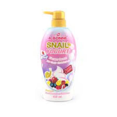 A Bonne snail Yogurt Whip Shower Cream 450ml saffronskins.com