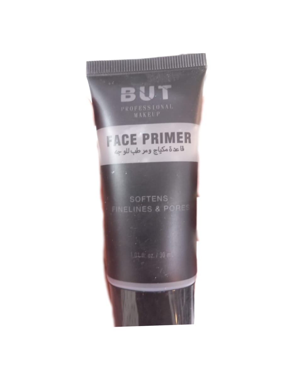 But Professional Face Primer Softens Finelines & Pores