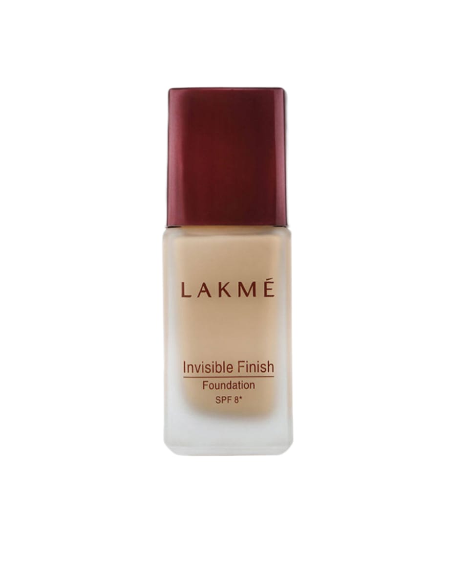 Lakme Invisible Finish Foudation SPF 8