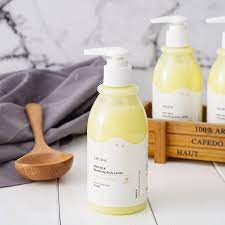 LIFUSHA Goat Milk Smoothing Body Lotion 250g Sheep Keratin Bath Skin Whole-Body Whitening Naturally Rich in Lactic Acid