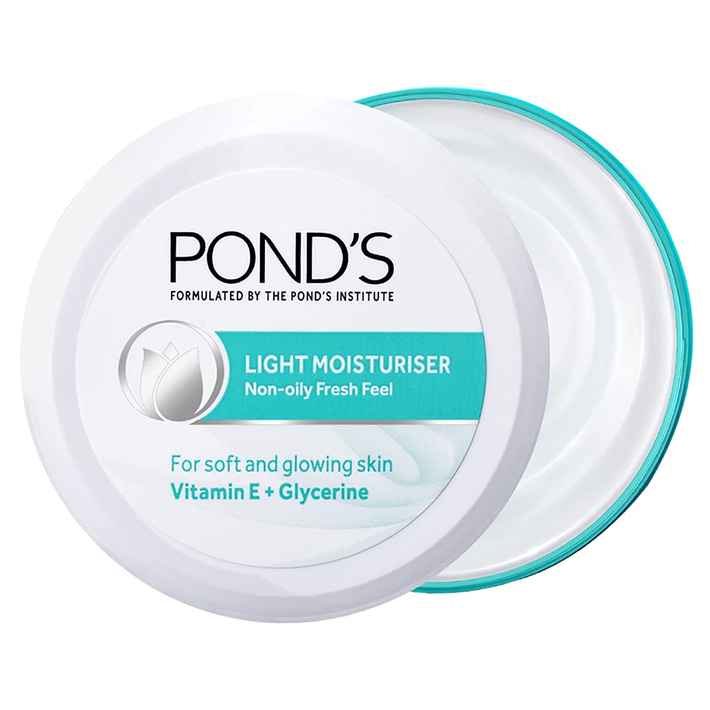 Pond's Light Moisturiser 250ml