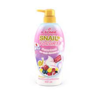A Bonne snail Yogurt Whip Shower Cream 450ml saffronskins.com 