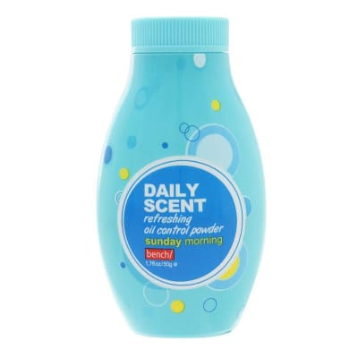 Daily Scent Refreshing Oil Control Powder Bench 50gm saffronskins.com™ 