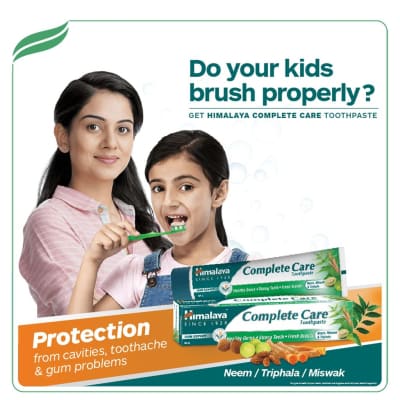 Himalaya Complete Care Toothpaste 80gm saffronskins 