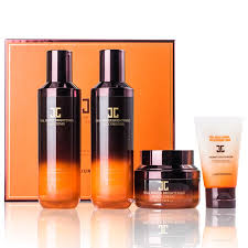 Real Water Brightening Black Skin Care Set