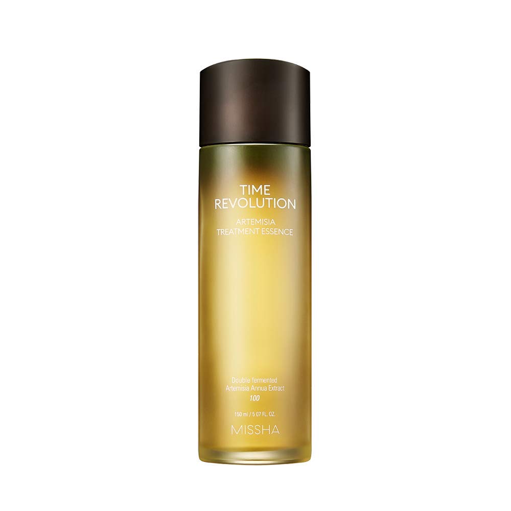 Time Revolution Artemisia Treatment Essence is clinically proven to moisturize, hydrate, brighten, soothe, and balance the skin. Size: 150 ml / 5.07 fl. oz. In the first step of your skincare routine, dampen your cotton pad with essence.