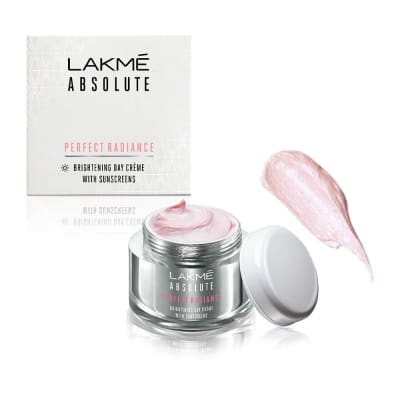 Lakme Absolute Perfect Radiance Day Cream saffronskins 