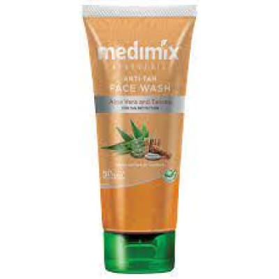 Medimix Ayurvedic Anti Tan Face Wash Aloe Vera & Tanaka 