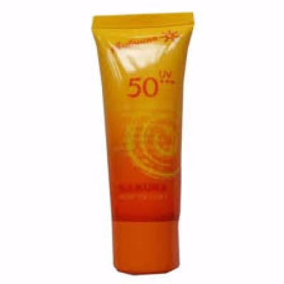 Sakura Sunscreen Cream