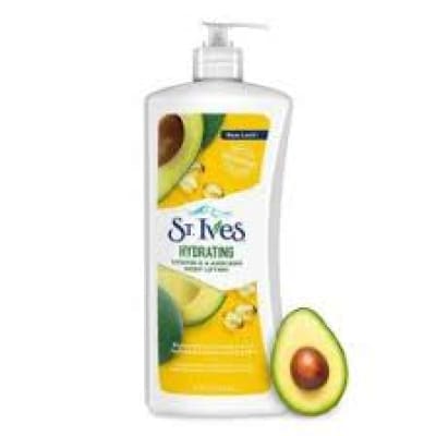 St. Ives Daily Hydrating Vitamin E Body Lotion 621ml